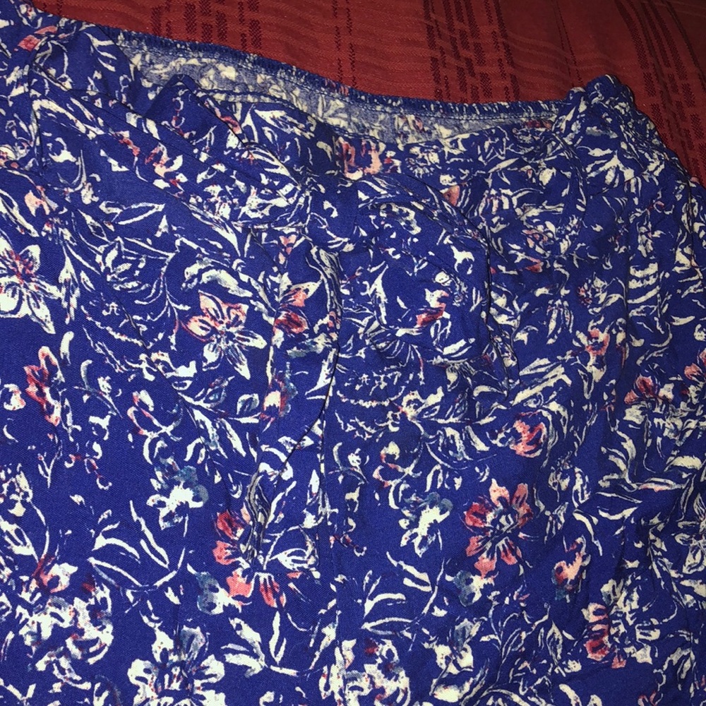 Stretchy pants - Picture 2 of 5